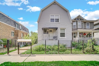 4125 W School St, Chicago, IL 60641