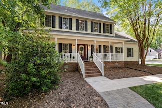 1005 Stuart Dr, Mebane, NC 27302