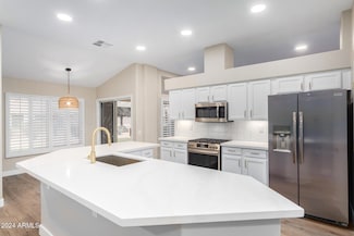 14233 W Vía Manana, Sun City West, AZ 85375