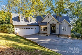 2817 Lake Front Dr, Belmont, NC 28012
