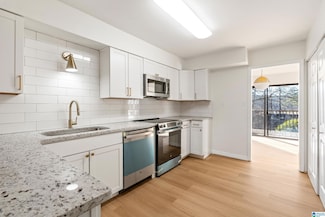 118 Cambrian Way Unit 118, Birmingham, AL 35242