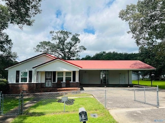 1315 Colbert Ave, Gadsden, AL 35904