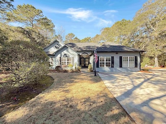 786 Savannah Dr, Pawleys Island, SC 29585