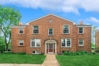 4258 W Nelson St Unit 2, Chicago, IL 60641