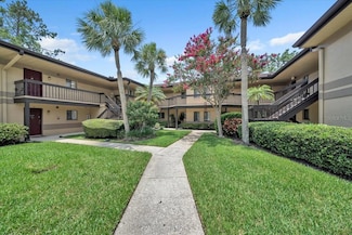 2681 Sabal Springs Cir Unit 204, Clearwater, FL 33761