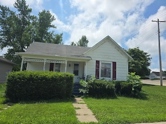 400 E Norris St, Wausa, NE 68786