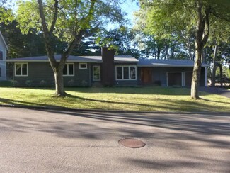 105 Glen Rd, Burlington, VT 05401