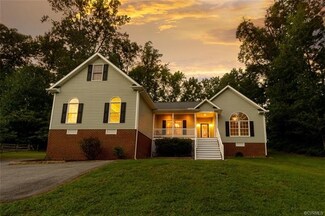 5440 White Oak Cir, Sandston, VA 23150