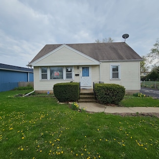 261 Macarthur Dr, Northlake, IL 60164