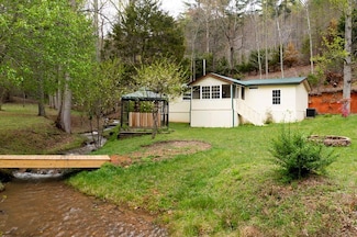 349 Kirby Ln, Murphy, NC 28906