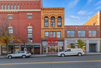 215 Main St, Biddeford, ME 04005
