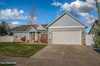 15073 N Nixon Loop, Rathdrum, ID 83858