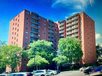 115 W Squantum St Unit 209, Quincy, MA 02171