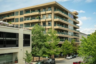 21 Battery Park Ave Unit 404, Asheville, NC 28801