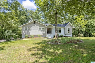 131 Forest Dr, Warrior, AL 35180