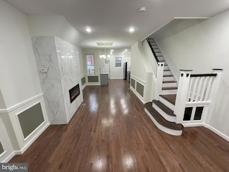 5426 N 11th St, Philadelphia, PA 19141