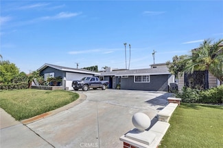 701 E Pinehurst Ave, La Habra, CA 90631