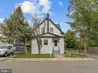 97 Church St, West Deptford, NJ 08086