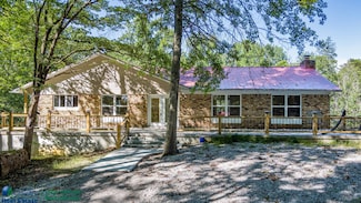 251 S Taxiway Dr, Albany, KY 42602