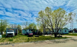 730 Utah St, Chinook, MT 59523