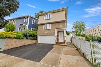 409 Washington St, Carlstadt, NJ 07072