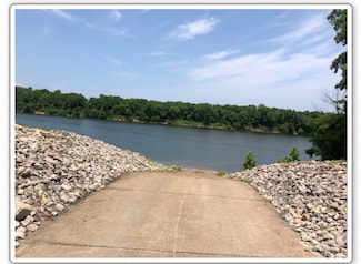 01 Col James Hardin Rd, Clifton, TN 38372
