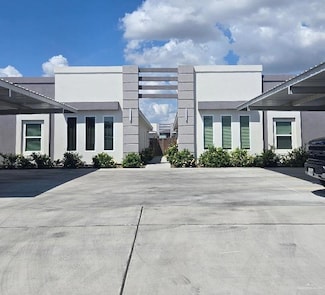 4905 N Dahlia St, Pharr, TX 78577