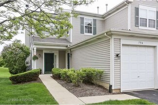 754 Genesee Dr, Naperville, IL 60563