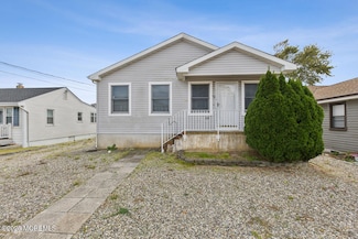 19 Point Rd, Toms River, NJ 08753