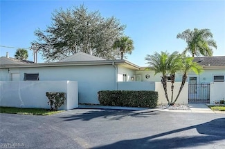 620 Joel Blvd, Lehigh Acres, FL 33936
