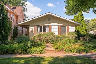 424 Madison St NE, Minneapolis, MN 55413