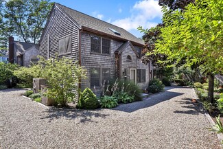 18 Miller Hill Rd Unit 13, Provincetown, MA 02657
