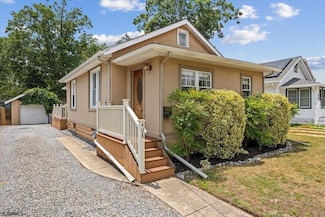 408 Jackson Ave, Northfield, NJ 08225