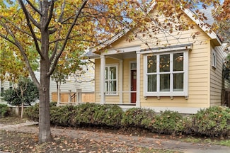 1814 Roth St, Chico, CA 95928