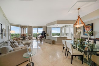 626 Coral Way Unit 704, Coral Gables, FL 33134