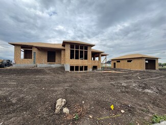 434 W 450 S Unit 815, Farmington, UT 84025