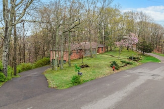 5062 Villa Crest Dr, Nashville, TN 37220