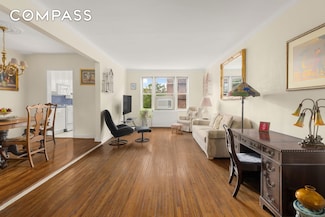 68-61 Yellowstone Blvd Unit 618, Forest Hills, NY 11375
