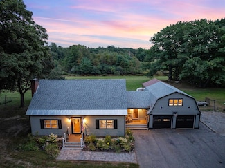 80 Drew Rd, Dover, NH 03820