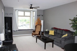 301 Harbour Town Dr Unit 223, Madison, WI 53717