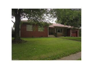 779 E Market St, Cadiz, OH 43907