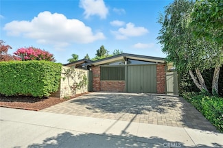 7108 E Mezzanine Way, Long Beach, CA 90808