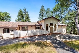 655 Secret Town Ln, Colfax, CA 95713