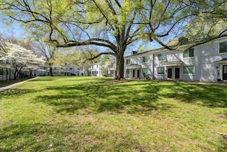 585 E Parkway S Unit 5, Memphis, TN 38104
