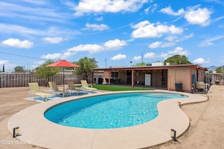 4662 E 32nd St, Tucson, AZ 85711