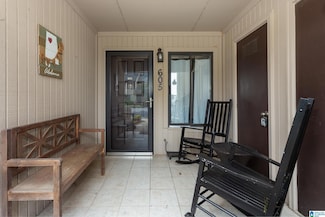 605 Paradise Isle Unit 605, Riverside, AL 35135
