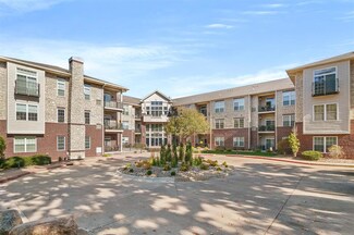 3031 Grand Ave Unit 202, Des Moines, IA 50312