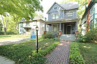 441 Stuart Ave, Kalamazoo, MI 49007