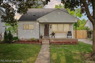 6835 Gilman St, Garden City, MI 48135