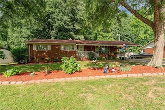 2003 Random Dr, Greensboro, NC 27407